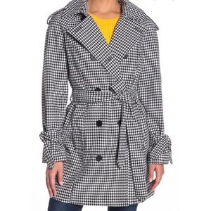 BCBGeneration Houndstooth Trench